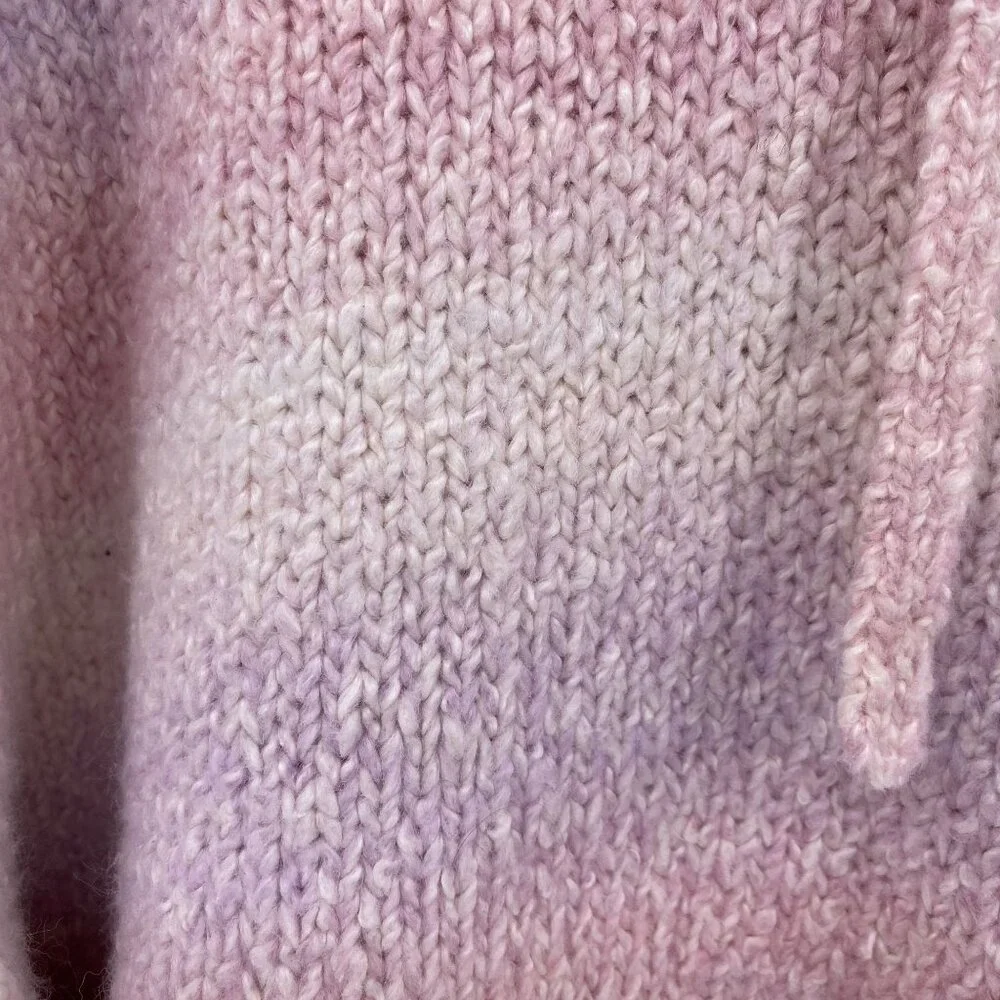 G.I.L.I soft‎ hooded sweater size medium pink white NWT cotton blend pastel